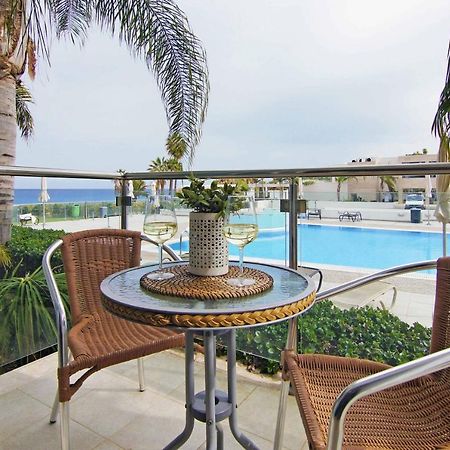 Diana - Coralli Beachfront Apartment Protaras Eksteriør billede
