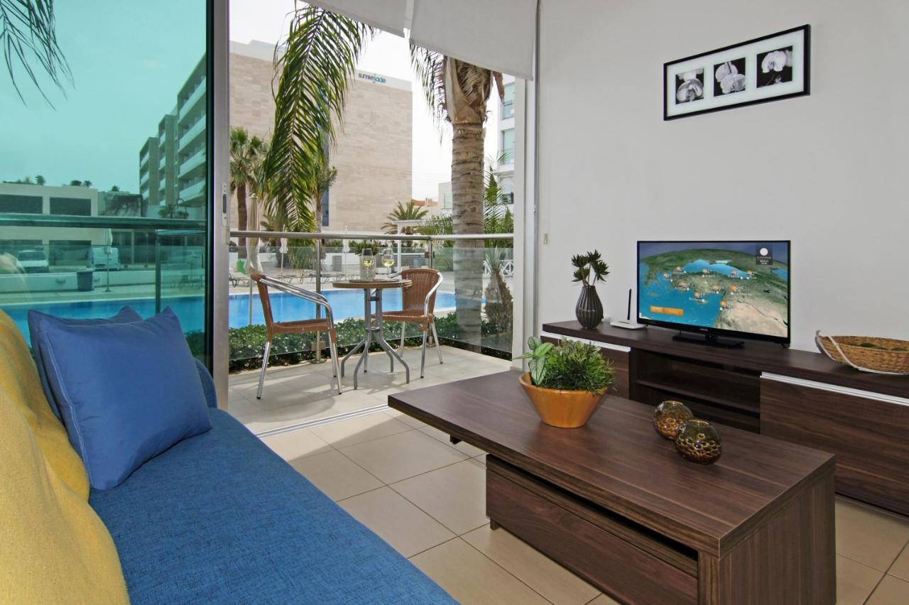 Diana - Coralli Beachfront Apartment Protaras Eksteriør billede