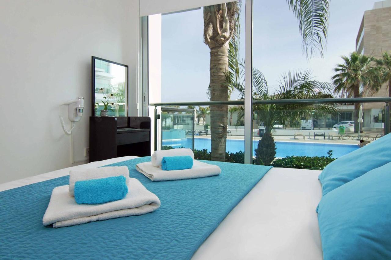 Diana - Coralli Beachfront Apartment Protaras Eksteriør billede